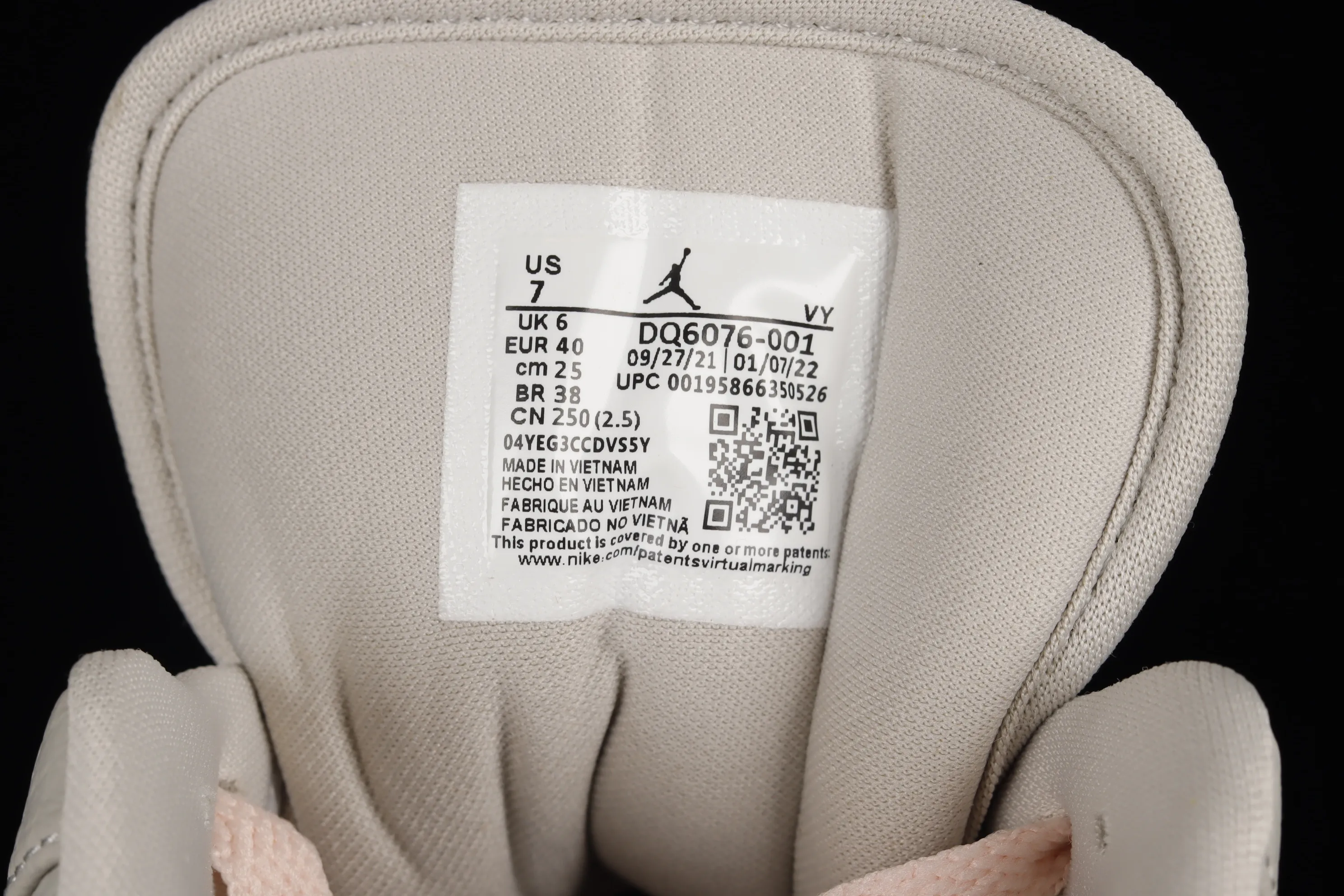 All categories Air Jordan Jordan series basketball shoes Air Jordan 1 Low Air Jordan 1 Low "Light Iron Ore" AJ1 Joe 1 gray and white powder low-top basketball shoes DQ6076-001